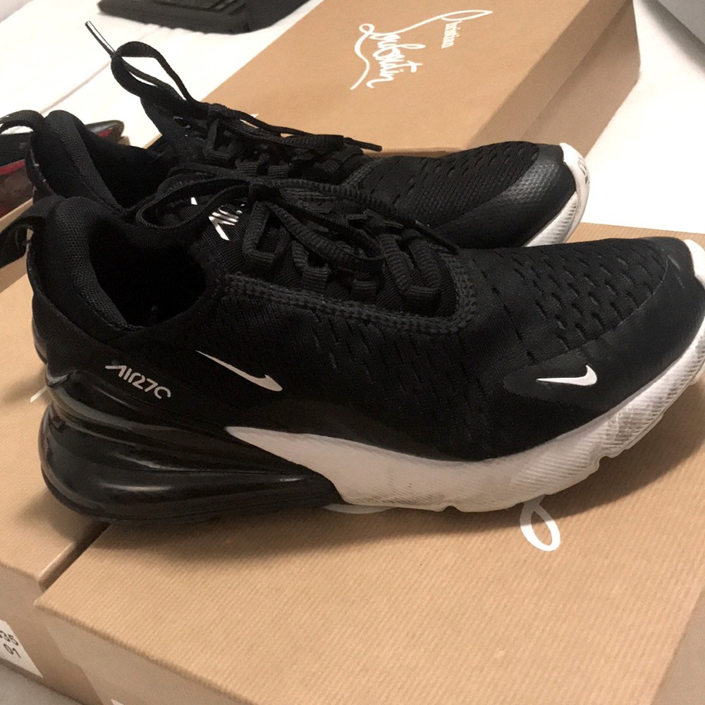 Nike air